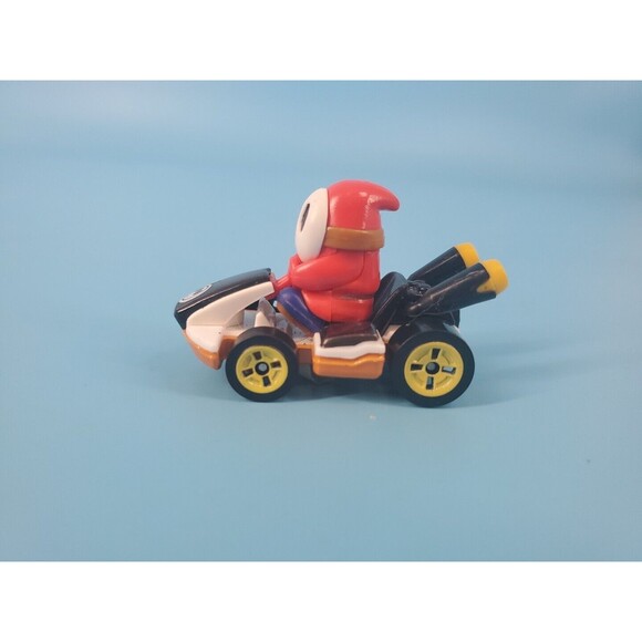 Hot Wheels 1:64 Mario Kart ShyGuy Diecast Car Loose - Picture 8 of 10